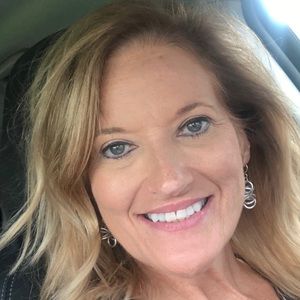 Meet your Posher, Lynn